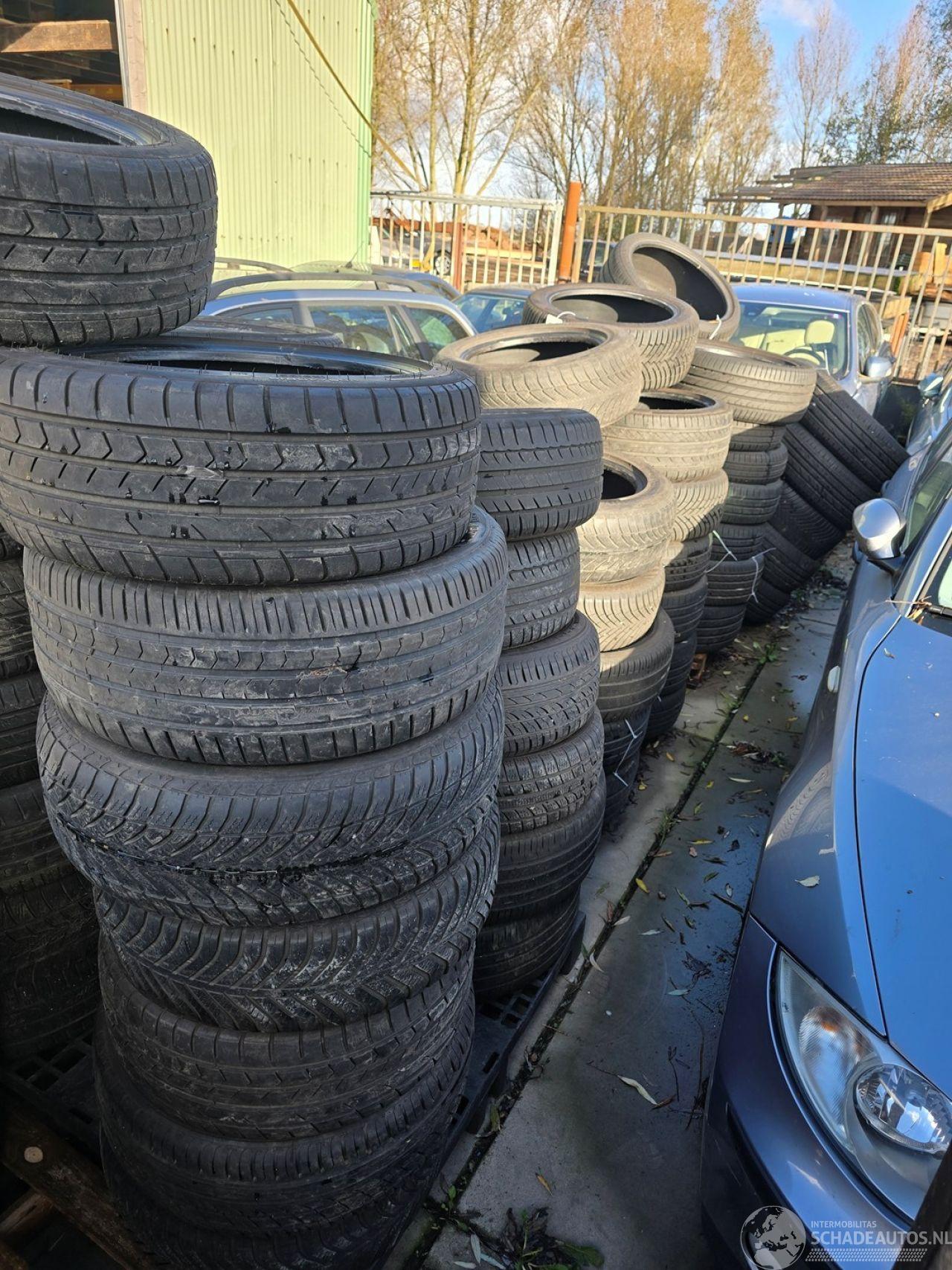 Abarth  partij goeie banden voor export alle maten door elkaar