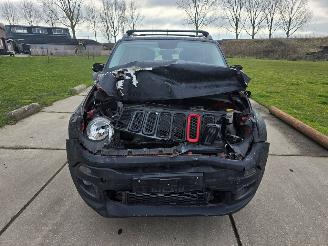 skadebil auto Jeep Renegade 4x4 2015/2