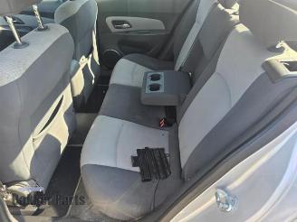 Chevrolet Cruze Cruze (300), Sedan, 2009 / 2015 1.8 16V VVT picture 7