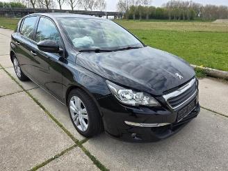 Peugeot 308 308 (L3/L8/LB/LH/LP), Hatchback 5-drs, 2013 / 2021 1.2 12V VTi PureTech 82 picture 3