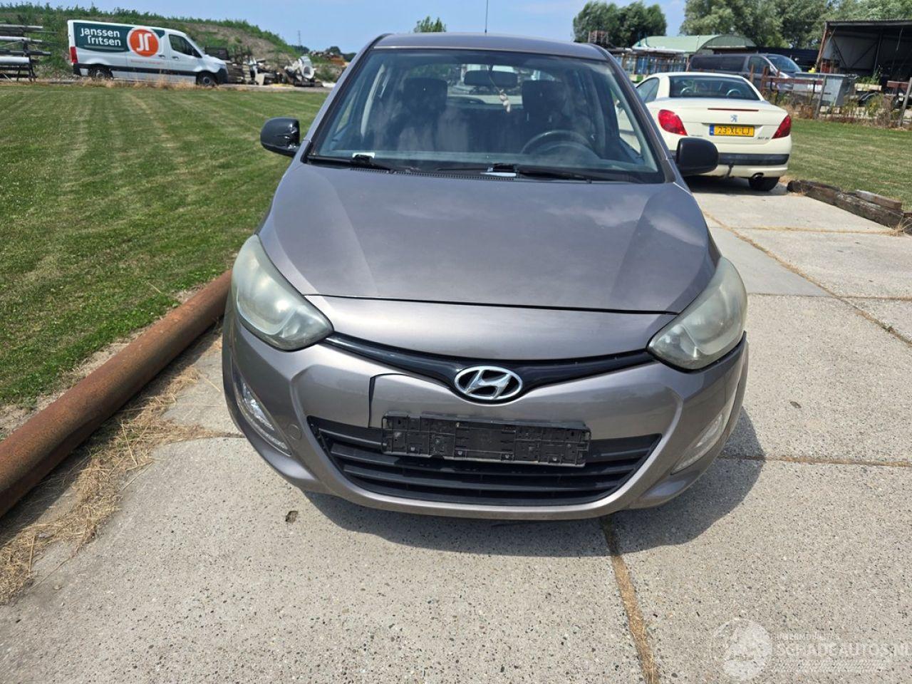 Hyundai I-20 
