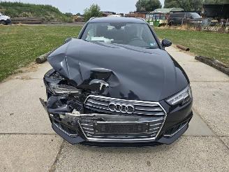 krockskadad bil auto Audi A4 Avant 2.0 TFSI QUATTRO 2016/8