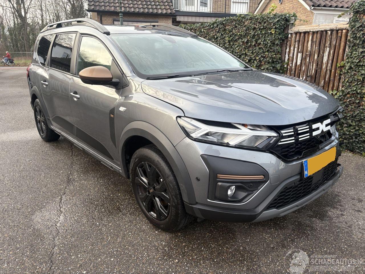 Dacia Jogger AUTOMAAT 1.6 Hybrid 140 Extreme 7 persoons
