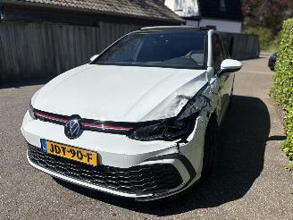 Volkswagen Golf VIII GTI 2.0 245 PK PANORAMA picture 31
