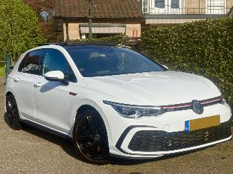 uszkodzony samochody osobowe Volkswagen Golf VIII GTI 2.0 245 PK PANORAMA 2022/5