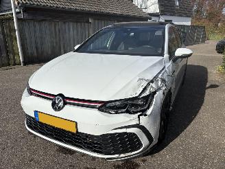 Volkswagen Golf VIII GTI 2.0 245 PK PANORAMA picture 9