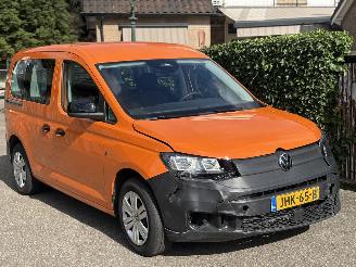 skadebil auto Volkswagen Caddy Combi 1.5 e.TSI  HYBRIDE AUTOMAAT PLUG-INN 2025/11