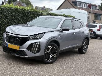 Vaurioauto  passenger cars Peugeot 2008 1.2 HYBRID SPORT AUTOMAAT 2025 2025/5