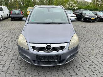 Avarii autoturisme Opel Zafira 2.2 16V Direct Ecotec MPV 2006/6