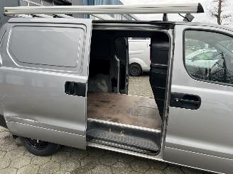 Hyundai H-300 2.5 120KW picture 19