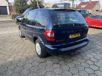 Chrysler Voyager 3.3i V6 SE Luxe 7 Persoons picture 3