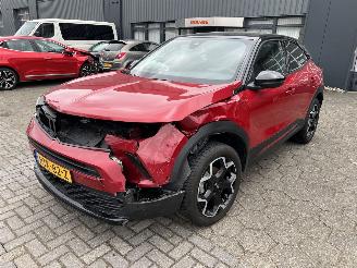 Voiture accidenté Opel Mokka 1.2 TURBO GS LINE 2024/3