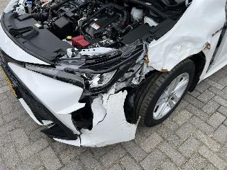 Toyota Corolla 1.8 HYBRID ACTIVE picture 31