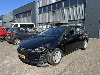skadebil auto Opel Astra SPORTS TOURER 1.0 Online Edition 2018/5