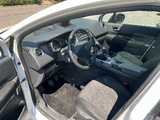 Peugeot 3008 1.6 THP Première picture 7