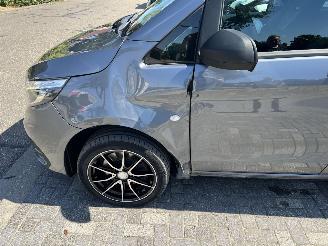 Mercedes Vito 119 CDI Lang 4X4 Dubbel Cabine picture 4