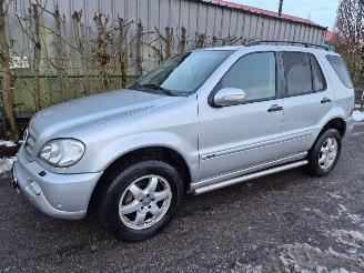 voitures voitures particulières Mercedes ML 2.7 CDI Diesel 2.685cc 120kW 2004/1
