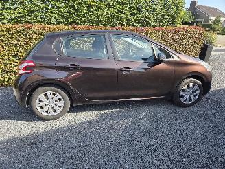 Avarii autoturisme Peugeot 208  2013/1