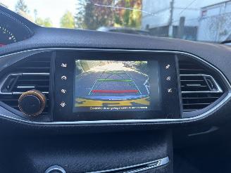Peugeot 308 1.2 puretech style PANO NAVI picture 6