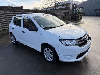 Damaged car Dacia Sandero  2014/4