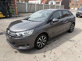 Voiture accidenté Citroën C4 2 PHASE 2 1.2 PURETECH - 12V TURBO 2018/7