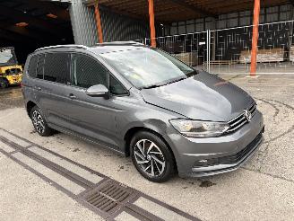 skadebil auto Volkswagen Touran 1.6 TDI - 16V TURBO 7 SEATS 2018/10