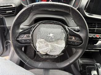 Peugeot e-208 II 136 ALLURE PACKET 50KWH picture 12