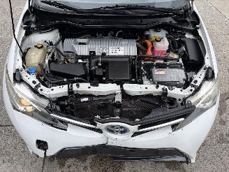 Toyota Auris 1.8i - 16V HYBRID picture 17