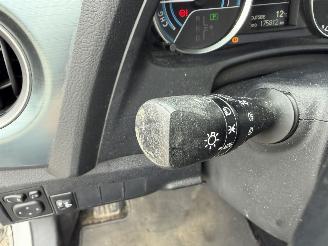 Toyota Auris 1.8i - 16V HYBRID picture 13