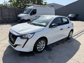 krockskadad bil auto Peugeot 208 2 PHASE 1 1.5 BLUE HDI - 16V TURBO 2021/1