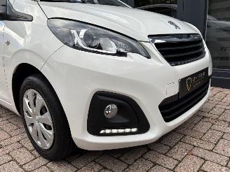 Peugeot 108 1.0 e-VTi Active 5 deurs | Airco LED Mistlampen picture 9