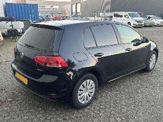 Volkswagen Golf 1.6TDI DSG NAP picture 2