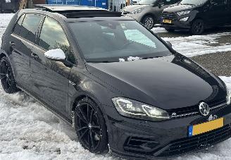 Volkswagen Golf 2.0TSI 410pk Black Edition picture 6