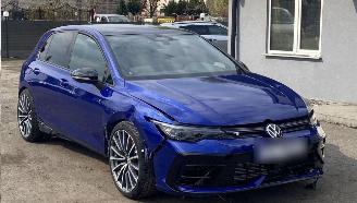 Volkswagen Golf 2.0TSI R Panorama picture 7
