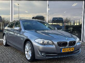 skadebil auto BMW 5-serie BMW 528I HighExecutive pano automaat led 2010/6