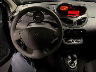 Renault Twingo AUTOMAAT AIRCO NAP KM STAND picture 13