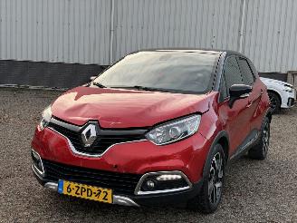  Renault Captur 1.2 TCe Helly Hansen AUTOMAAT NAP 2015/2