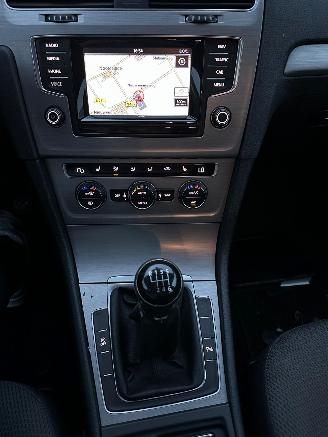 Volkswagen Golf 1.6 TDI Comfortline BlueMotion picture 11