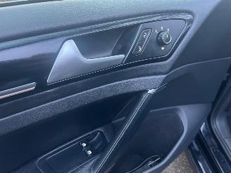 Volkswagen Golf 1.4 TSI ACT Highline DSG PANO picture 21