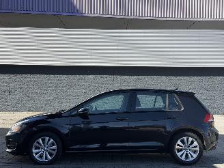 Volkswagen Golf 1.2 TSI Highline AUTOMAAT picture 7