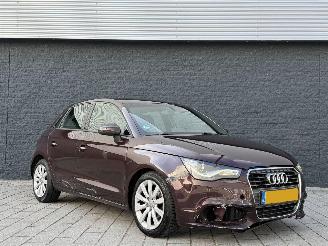 Voiture accidenté Audi A1 SPORTBACK 1.6 tdi automaat 5deurs 2012/7