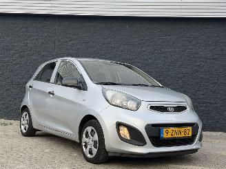 Coche accidentado Kia Picanto 1.0 CVVT Comfort pack AIRCO 2012/6