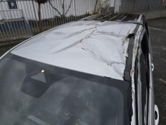 Volkswagen Amarok  picture 12