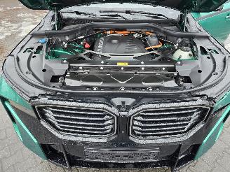 BMW XM 50e Isle Of Man Grün Metallic picture 17