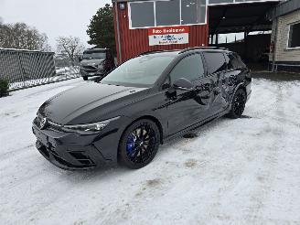 uszkodzony samochody osobowe Volkswagen Golf R 245 kW 4MOTION 2025/9