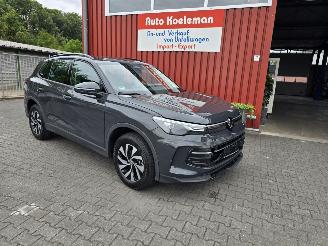 Vaurioauto  passenger cars Volkswagen Tiguan 1.5 tsi Hybrid 2026/1