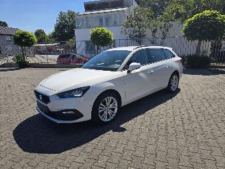Schadeauto Seat  Leon Sportstourer 2.0 TDI 2025/5