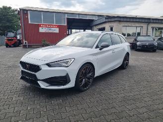 Voiture accidenté Cupra Leon VZ 180 kW E-HYBRID 2024/6