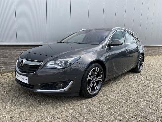 Unfallwagen Opel Insignia A Sports Tourer Innovation 4x4, Leer, Xenon, Camera, Trekhaak 2014/3