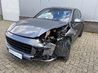 Porsche Cayenne GTS 3.6 V6 440pk Bose, Sportchrono, Camera, Stoelverwarming Voor/Achter, Verwarmd Stuurwiel, LED| picture 12